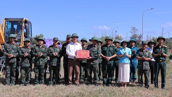 PHƯỜNG KON TUM TỔ CHỨC QUY TẬP, TÌM KIẾM HÀI CỐT LIỆT SĨ